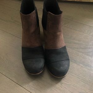 Sorel ankle high boots